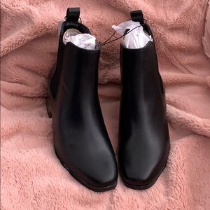 Women’s Polished Black Ankle Booties